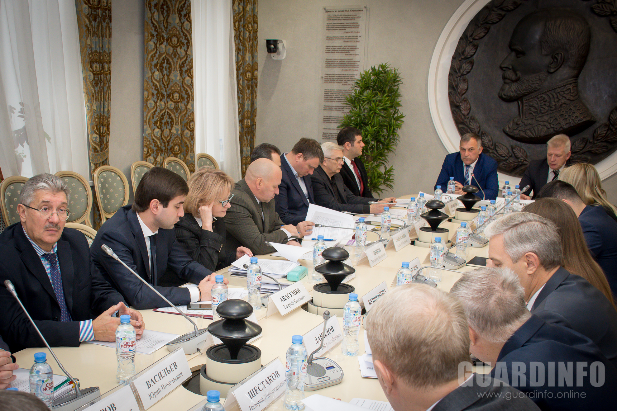 Проблемы ценообразования и ограничения конкуренции на рынке охранных услуг обсудили в Общественной палате Российской Федерации
